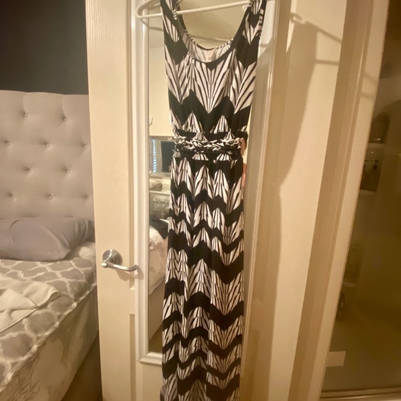 Maxi Dress - Picture 5 of 5